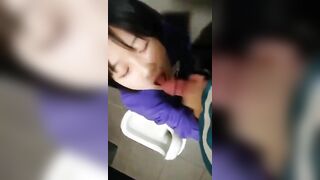 đang đi chơi người yêu thèm ra