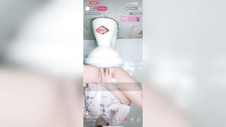Live tiktok thủ dâm p2