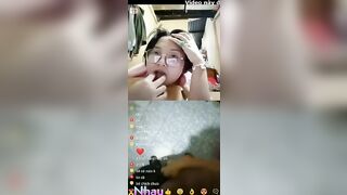 Gái xinh thủ dâm cực phê 3