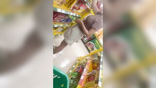 Vô tình gặp em vú to