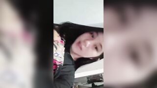 Clip Sex Trương Thị Hoài Trinh Cực Phẩm Gái Mới Lớn 2k7 Thủ Dâm 2