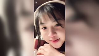 Đăng những clip nhảm nhí không biết có ai xem không