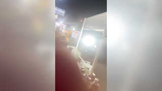 Em bán trà chanh siêu múp