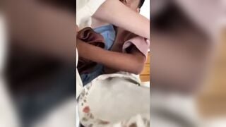 Chị Gái Chổng Mông Cho Em Trai Địt Tung Lồn 3