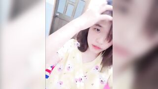 Ngọc Như 2ka9 Thủ Dâm Móc Bướm Sướng Quằn Quại