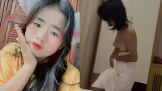 Linh Nhím 2ka8 Không Có Tiền Thì Đưa Lồn Cho Tao Địtt