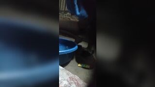 gai 2k8 tắm
