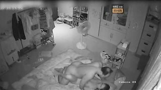 Hack Camera Bố Chồng Đè Con Dâu Hiếp Dâm
