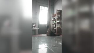 Cô giáo dạy yoga ở long xuyên siêu dâm