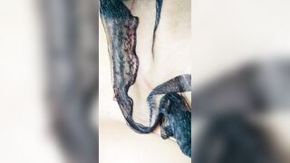 Gái đẻ mổ trông hàng vẫn khươm khít