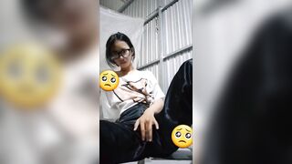 em nữ sinh lớp 10 tập móc lồn