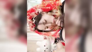 Bú cu em trai vì ngày mai chị lấy chồng rồi không bú được nữa