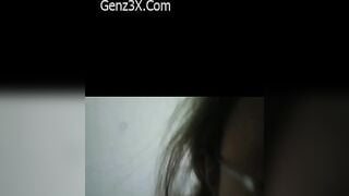 Clip Sex Thuý Hương 2ka8 Đeo Kính Ngực Bự Dâm Nữ Genz