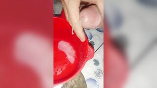 Sục cặc 6 xuất tinh