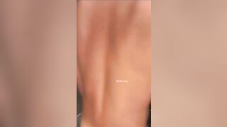 thằn lằn bám kính cùng a buồi 20cm và cái kết lên đỉnh co giật