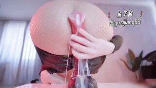 Gái Trung thích chơi cặc bự