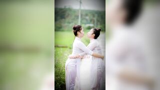KHE MÔNG QUYẾN RỦ SAU LỚP QUẦN DÀI TRẮNG