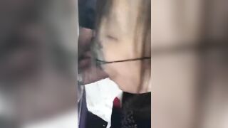 Anh rể bắt con em gái vợ bú cu trước khi đi học
