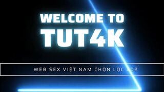 29.73dan díu với bé thư ký vòng 1 quá khổ trên ô tô.