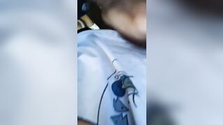 Bảo đi cuốc rau nhưng lại ra đồng làm tình với anh họ