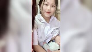 Em ấy lấy ck sớm quâ