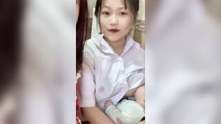 Em ấy lấy ck sớm quâ