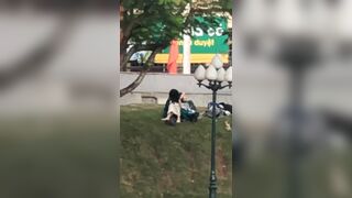 2 em học sinh bắc bling ling public tại công viên 2