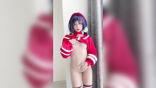 Em gái cosplay nứng lồn nhảy khiêu dâm