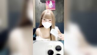 Các em gái xinh live fb