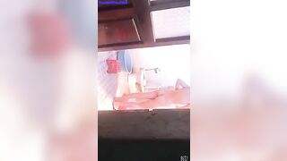 Quay lén em hàng xóm bị phát hiện