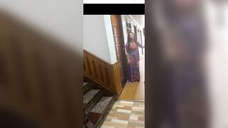 Em vào nhà nghỉ massa cho khách a cứ phải bình tĩnh