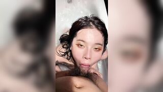 Được chị đại xăm trổ bú cu, mà đái vào mồm chị
