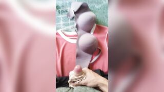 sục với đồ lót em gái chung trọ