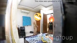 Mẹ such cu cho con trai nghiện thủ dâm
