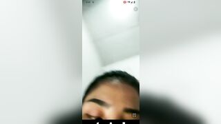 Em gái nứng lồn 17
