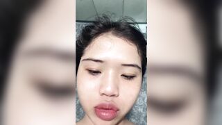 em gái quay video gửi ny còn bị chê dú nhỏ