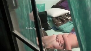 Clip Sex Minh Thư 2ka8 Quan Lén Ở Trần Khi Ở Nhà