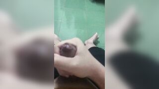Mới tập thủ dâm k11
