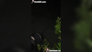Bắt em gái mới lớn bú cặc ngoài đường rồi dắt vào nhà nghỉ địt