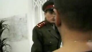 Nữ quân nhân dâm đãng 2
