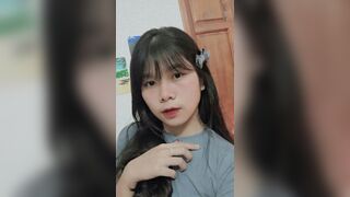 Dụ đc nhỏ ny show lồn cho xem