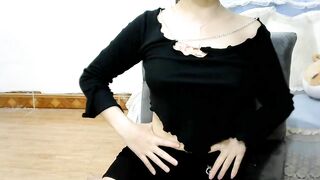em Luna dễ thương thủ dâm 1