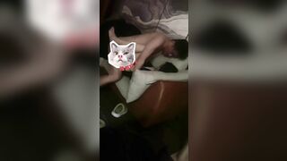 Đứng quay cho bạn thân địt vợ mình, còn mk lm quả lọ địt cực nứng