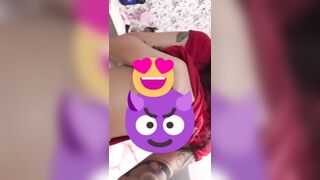 Mai Ngọc Linh xăm trổ show vú cho a xem, Lồn rỉ nước cực nứng