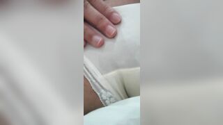 Chị là vợ của ông chú.. xin lỗi chú vì chi quá dâm 2