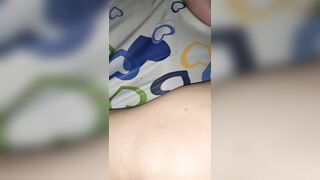 Lén sờ lồn mẹ vợ
