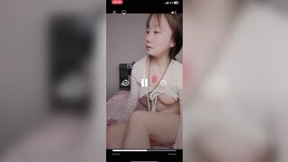 1 anh mà chấp 3 em học sinh