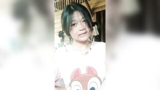 Em gái dân tộc thủ dâm sợ mẹ phát hiện - phần 5