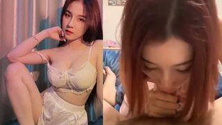 Thảo My 2ka7 Cực Xinh Cùng Bạn Trai Xếp Hình