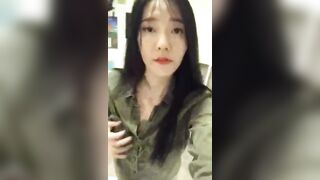 em gái show hàng thủ dâm 5